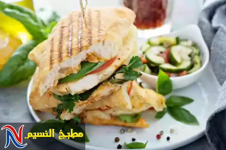 ساندويش جريل الدجاج السريع